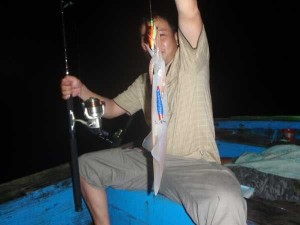 Interesting Squid Fishing on Ha Long Bay
