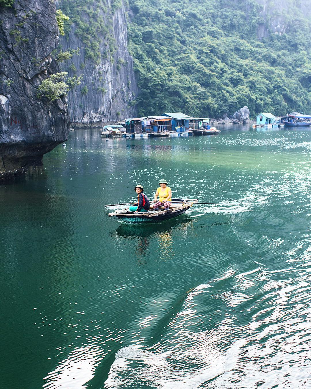 Lan Ha Bay Tourism- A Rising Paradise of Vietnam (2)
