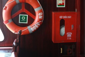 Take note safety cruise tips in Halong
