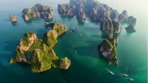 Legendaries of Halong bay’s islands and caves